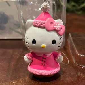 Hello Kitty / Snow Hat and Jacket Ornament- Sanrio